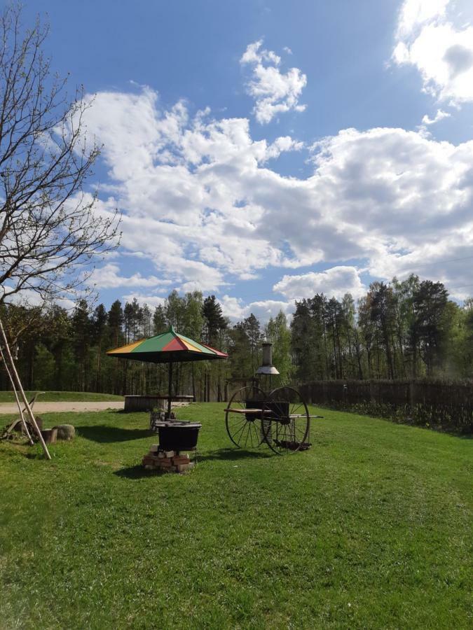 Sodyba Vieversyne Duokiskis Exteriör bild